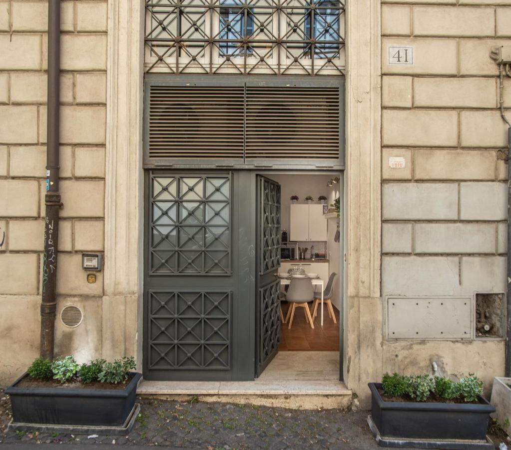 Colosseum Royal Apartment روما المظهر الخارجي الصورة